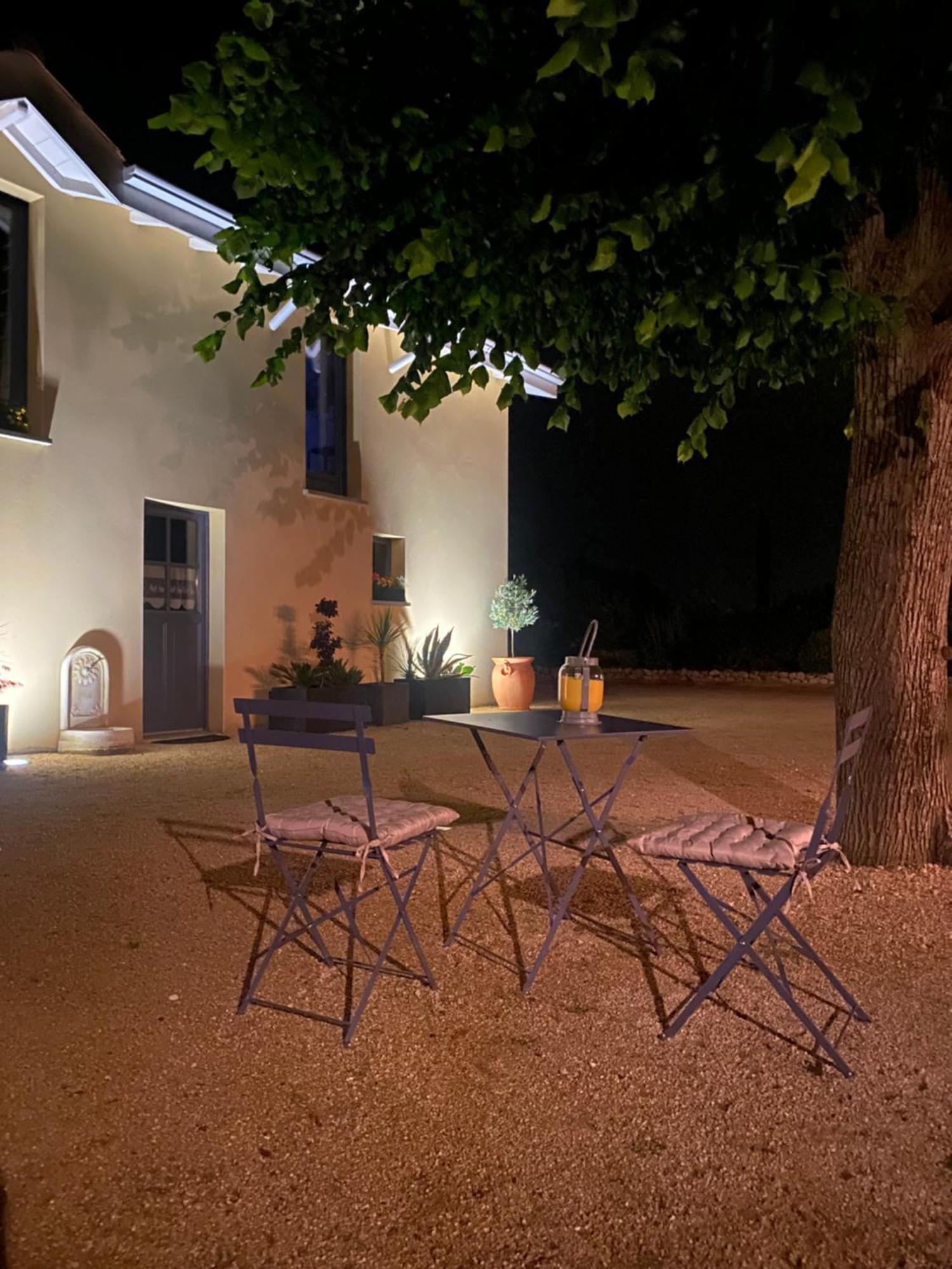 Le Domaine D'Adrien Appartement Larnage Buitenkant foto