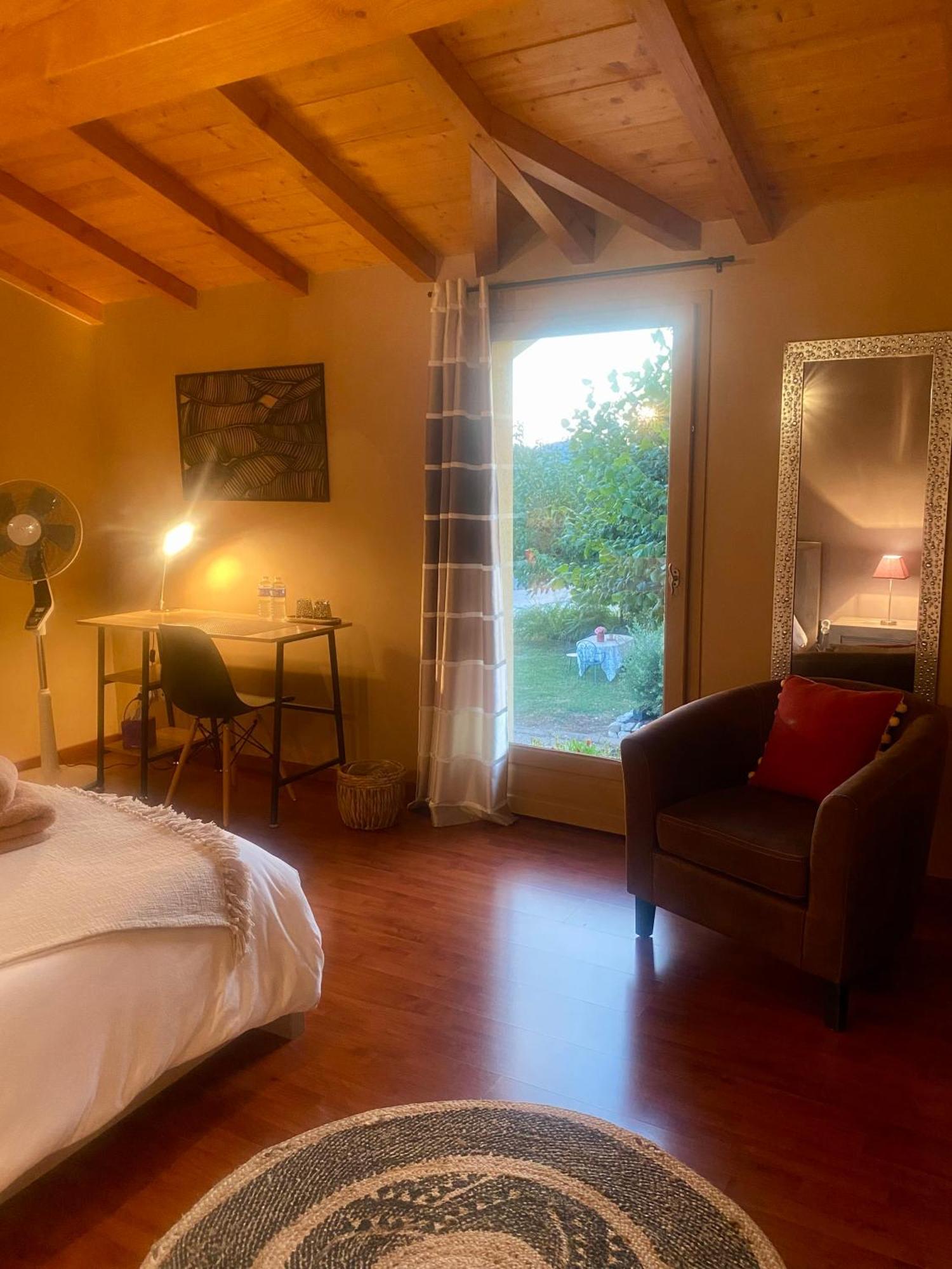 Le Domaine D'Adrien Appartement Larnage Buitenkant foto